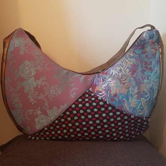 Handbags - PRETTY😎HOBO BAG